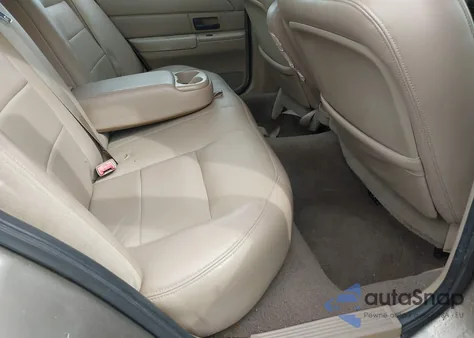 2003 Ford Crown Victoria Lx из США, поврежденный, VIN 2FAFP74W33X161127